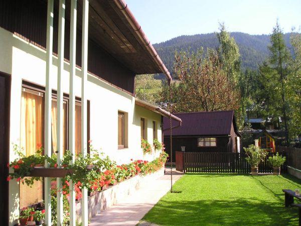 Homestay Gustav Halas Терхова Экстерьер фото