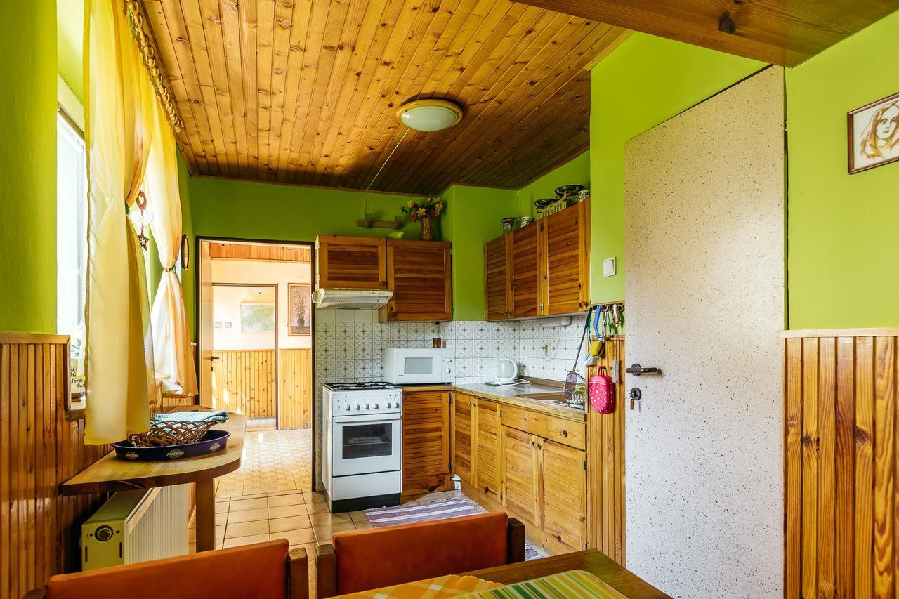 Homestay Gustav Halas Терхова Экстерьер фото
